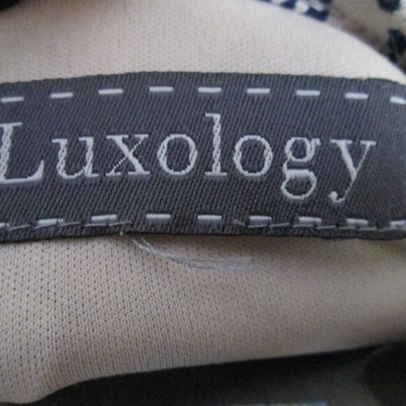 Boho Navy Print Full Dress Large XL Cute and Comfortable - Picture 5 of 5